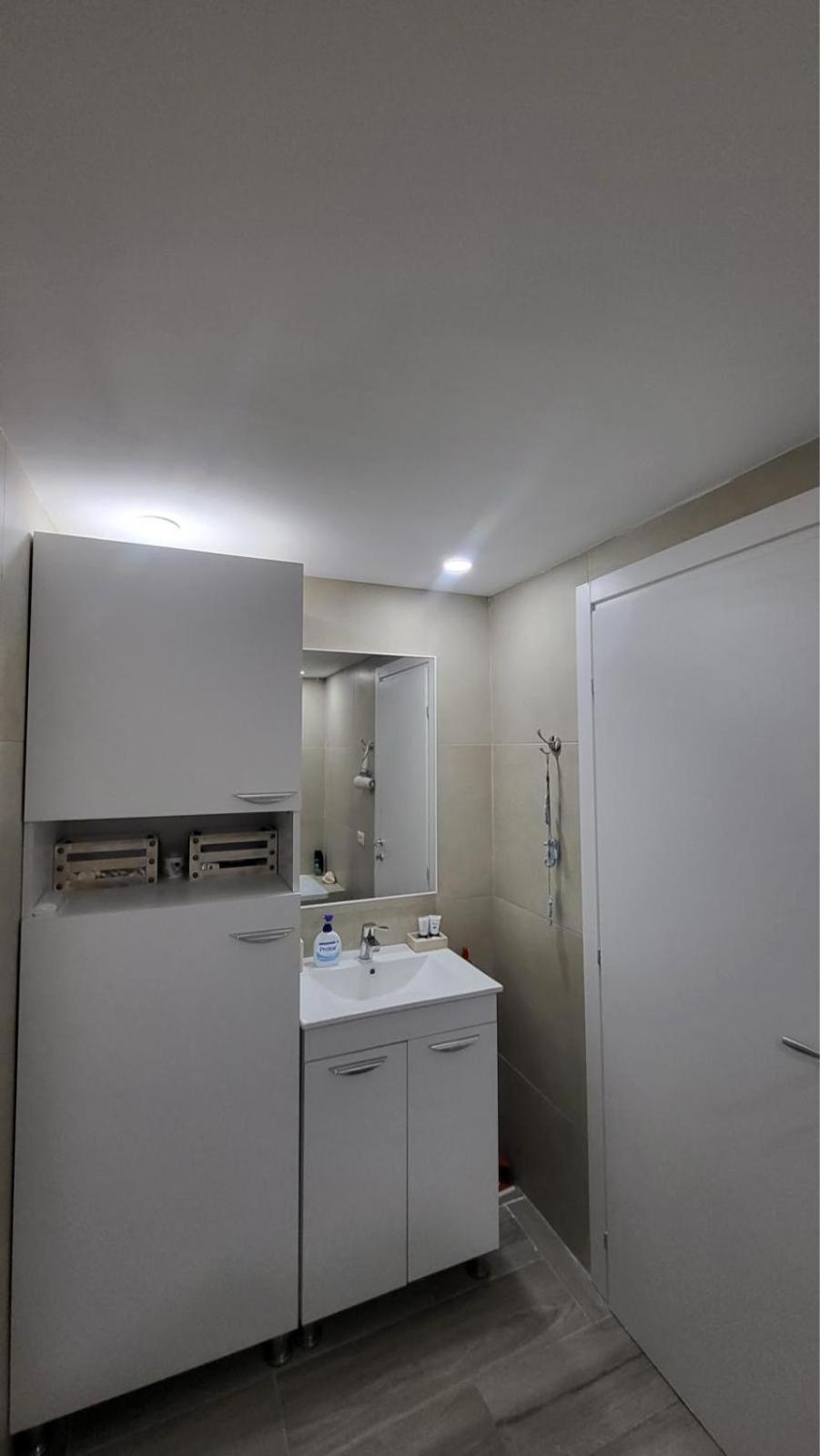 Serenity Sea View Apartment 奥林普 外观 照片